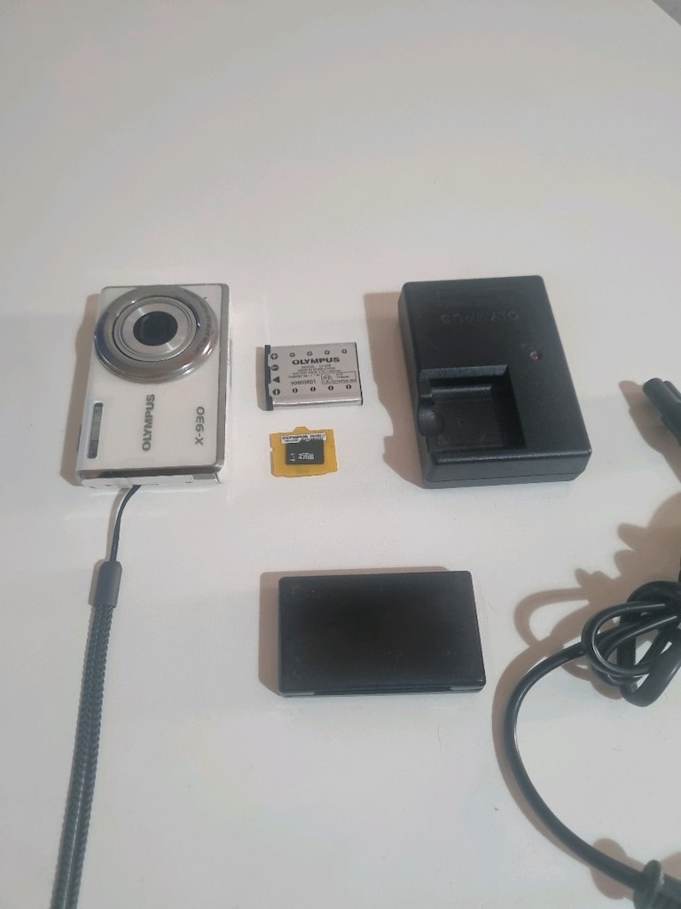 OLYMPUS X-930 12MP - 5