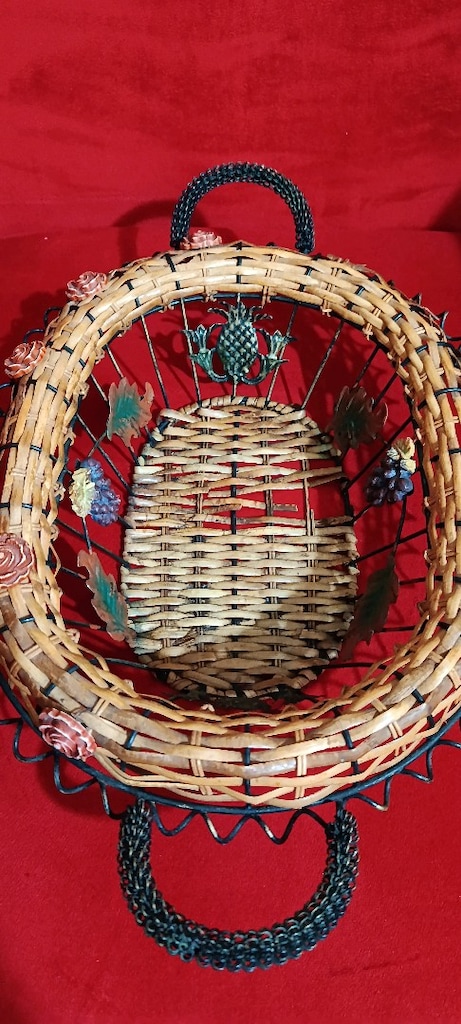 Perforje el yapımı tel metal üzüm desenli sepet 45×30.cm derinlik 10cm - 2