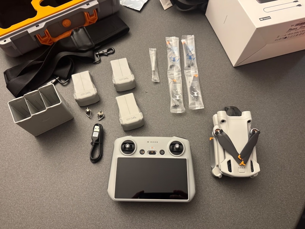 Dji Mini 3 Pro Drone + Fly More Combo Kit 4 Aylık TR Garantili - 6
