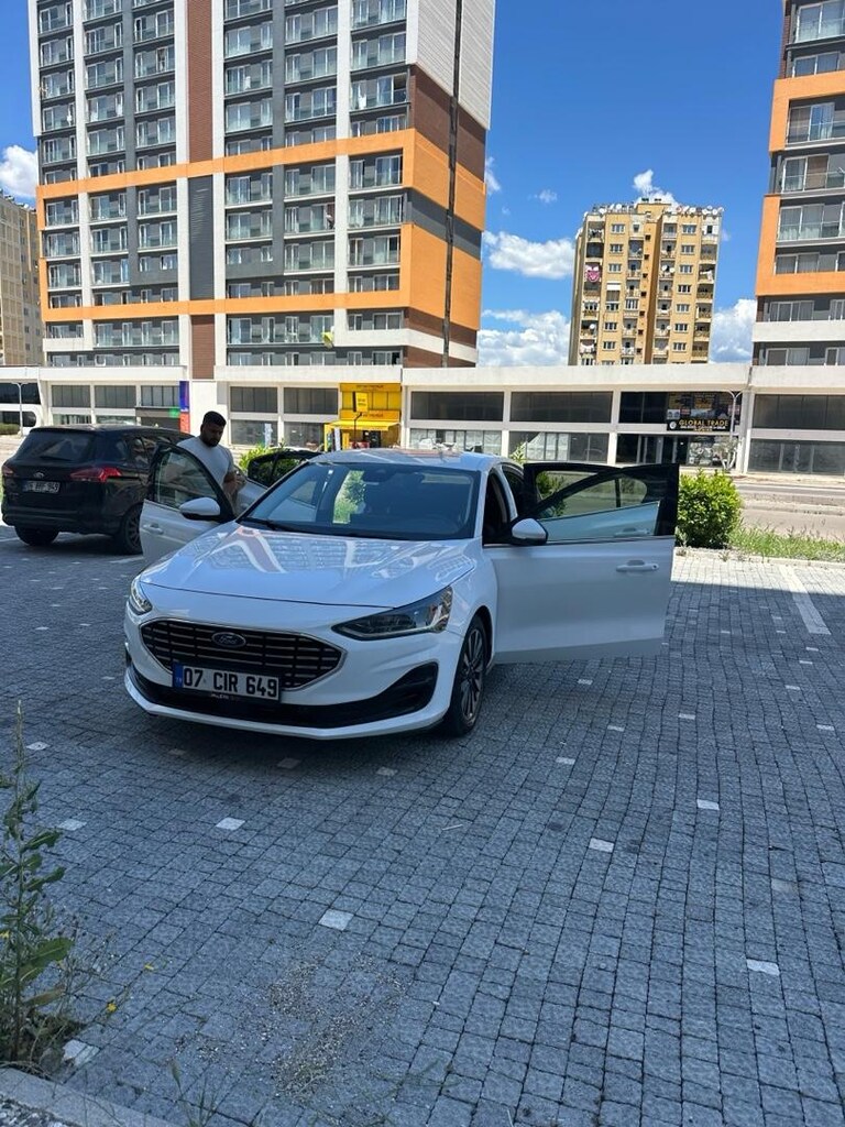 Ford Focus 2024 model 1.5 eco blue - 7