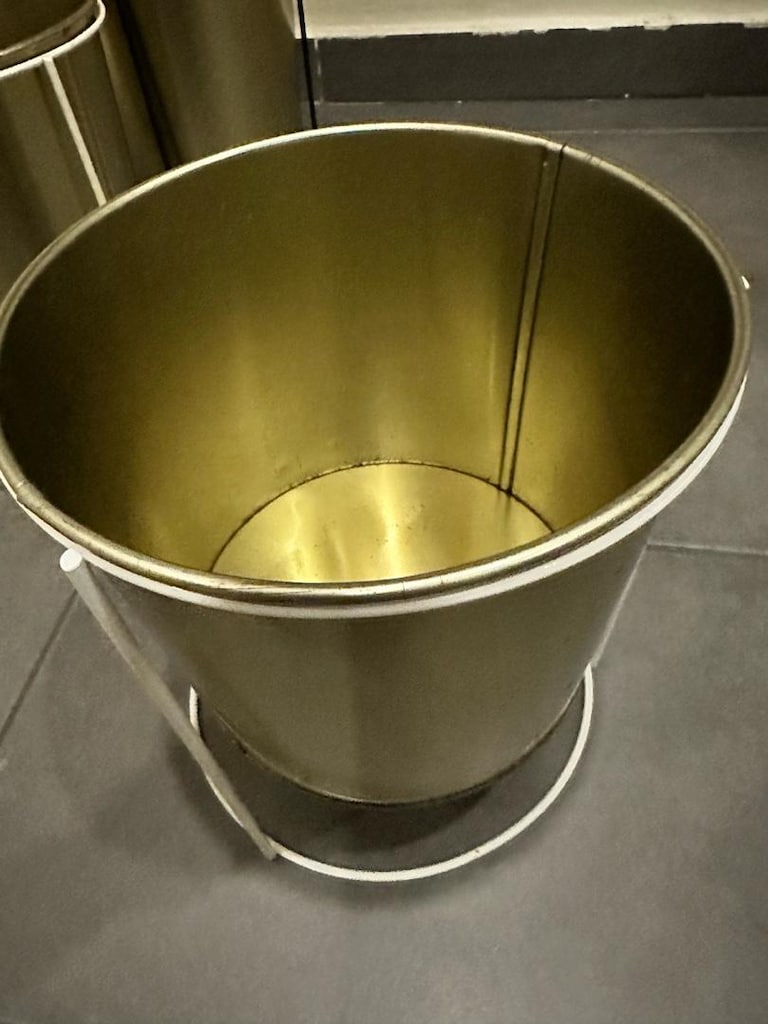 Dekoratif Saksı / 22cm / Ayaklı - 3