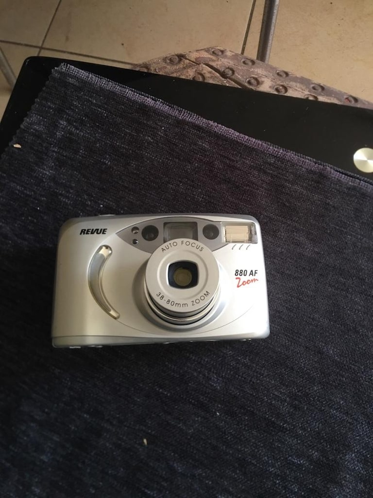 Revue 880 AF Zoom 35mm Fotoğraf Makinesi - 9