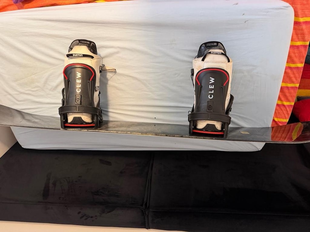 Rossignol Snowboard 155 cm + Clew Bağlama + Burton Bot 43.5 |KompleSet - 4