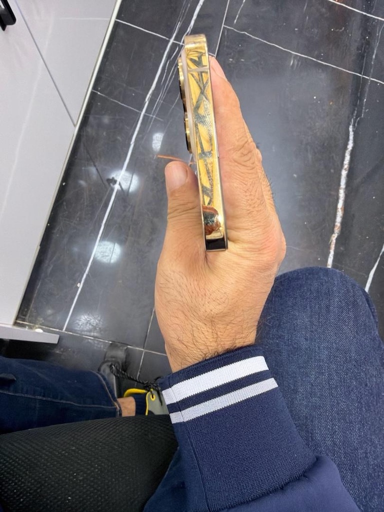 hatasız kasa 13 pro max gold - 3