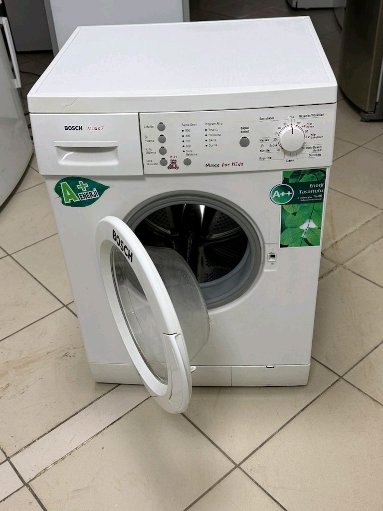 Tertemiz 7 kiloluk bosch çamaşir makinesi Sağlam Çalışıyor hiçbir sıkı - 2