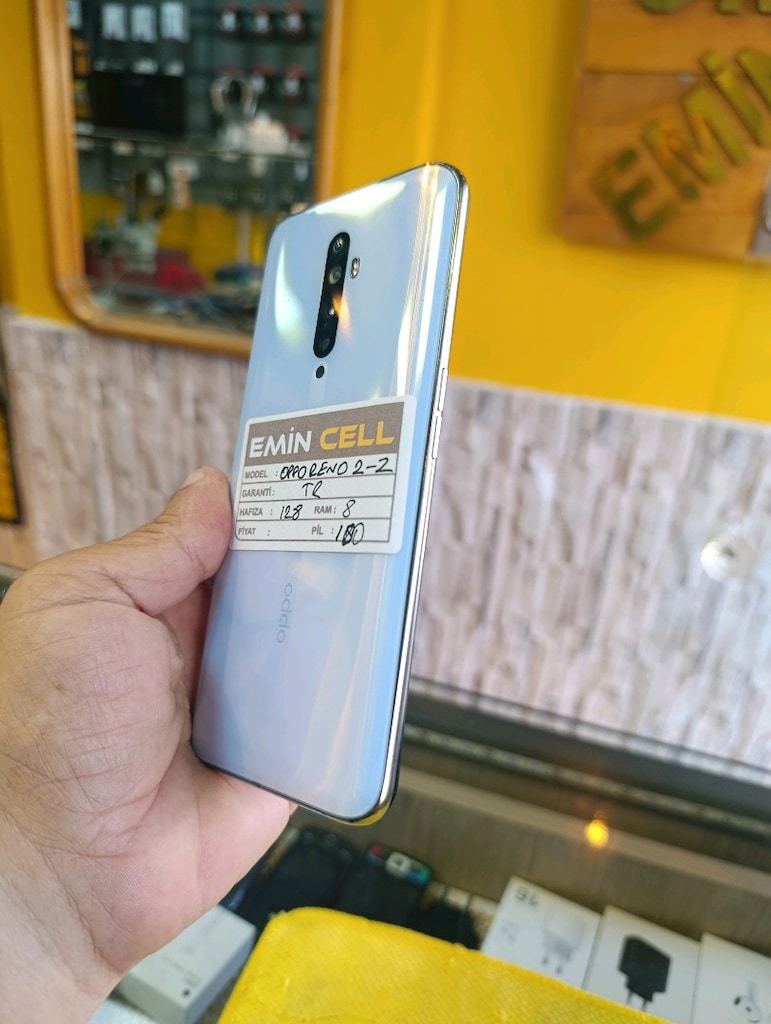 oppo reno 2 Z TR - 3