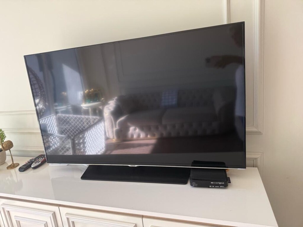 FİYATI DÜŞTÜ 55.000 den 48’e cumaya kdr g. Televizyon samsung sorunsuz