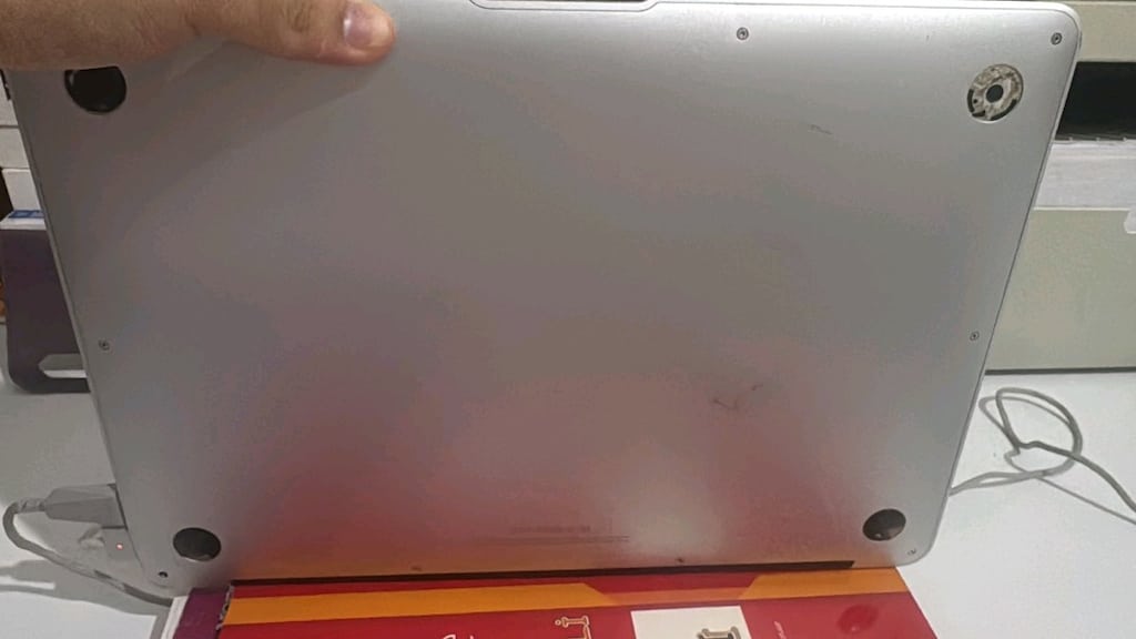 Macbook Air 2015 Monterey Takaslı - 3