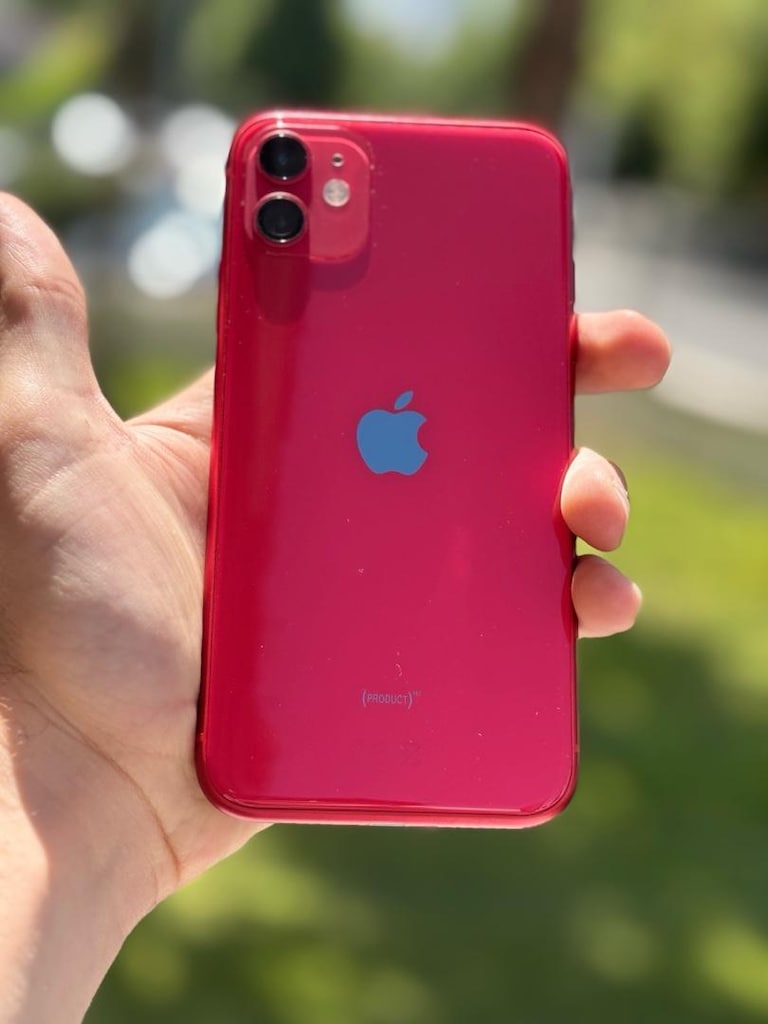 İPHONE 11 128 GB TERTEMİZ DURUMDA - 2