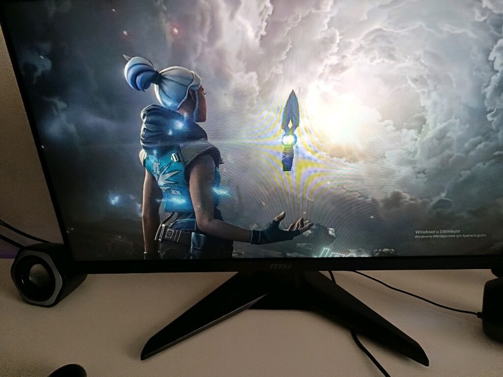 MSI Mag 244f 200Hz Monitör Gaming - 2