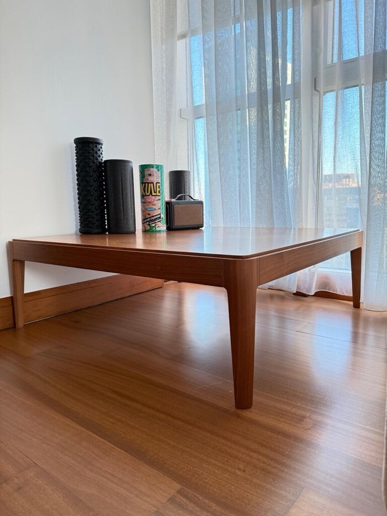 Büyük Kare Ahşap Orta Sehpa – 110 × 110 cm - 2