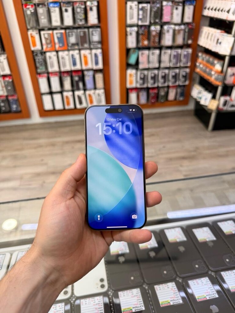 iPhone 16 Pro Desert Titanium 256GB YD - 7