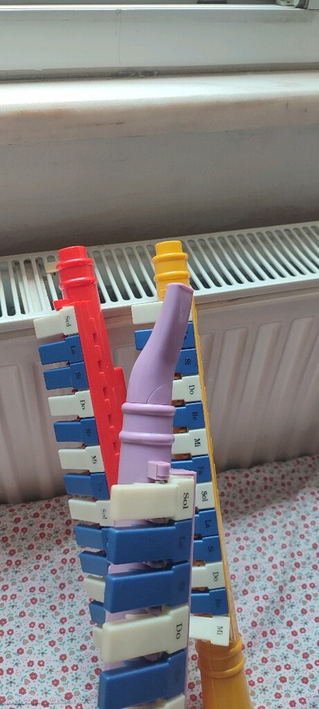 3 adet melodika - 3