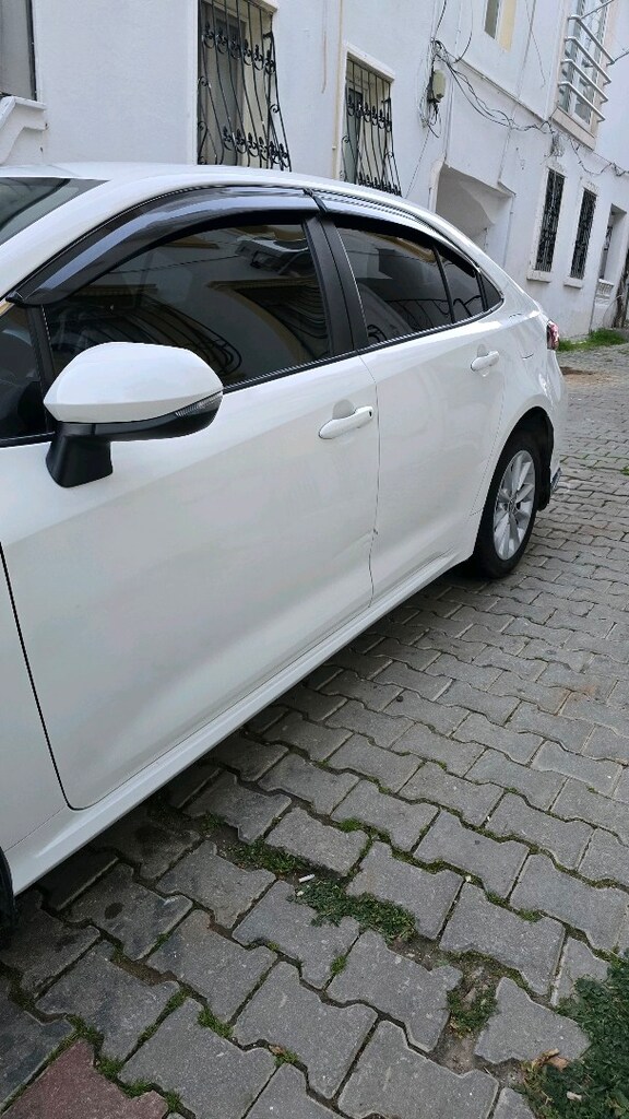 Toyota Corolla - 12