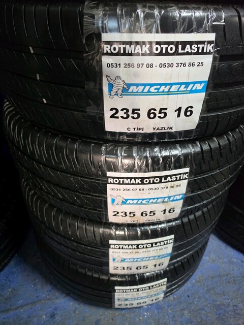 235 65 16 C tipi Michelin marka Yazlık Sıfır dan farkı yok 12000 4ü