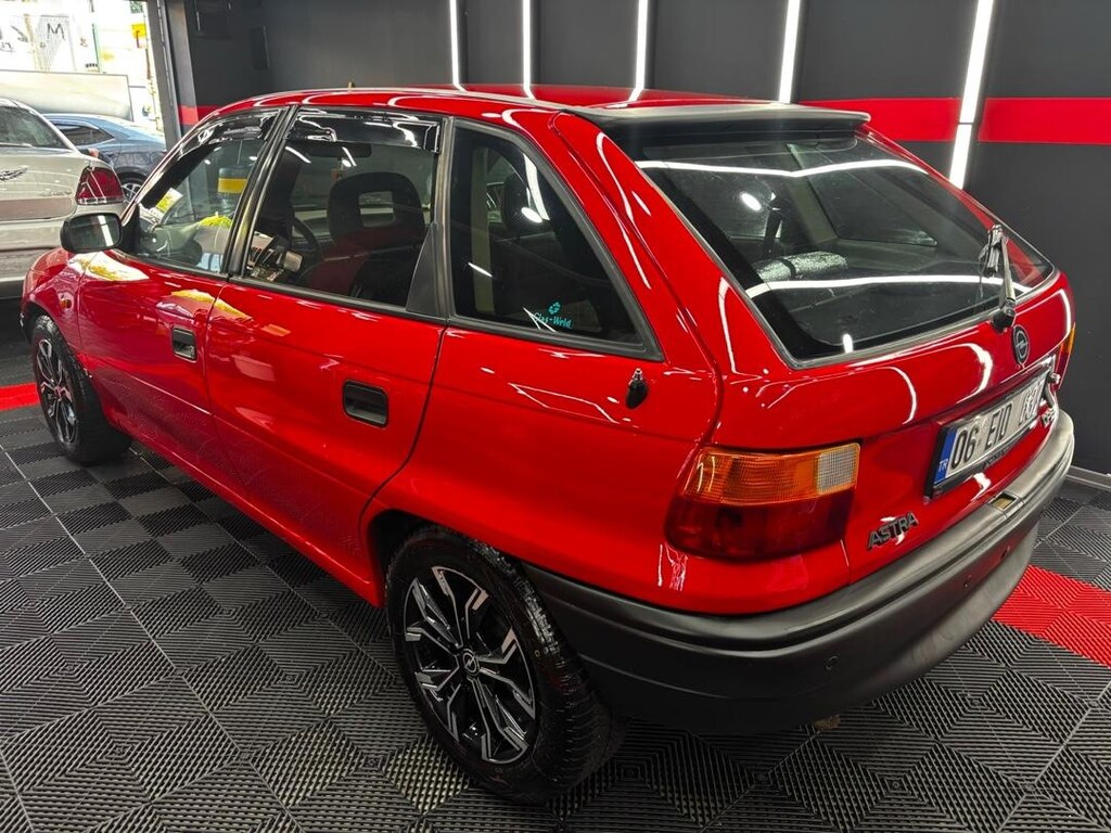 OPEL ASTRA 1.4 TEMİZ AİLE ARACIMIZ SATILIKTIR. - 5