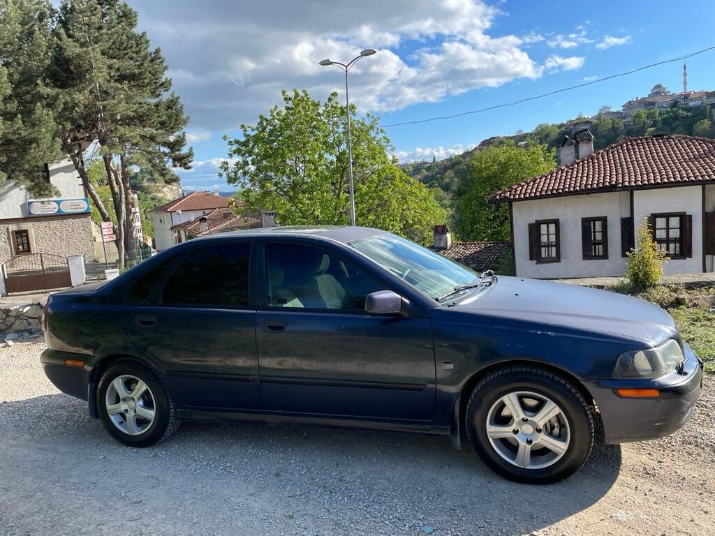 Değişensiz Otomatik Volvo S40 2.0 - 6