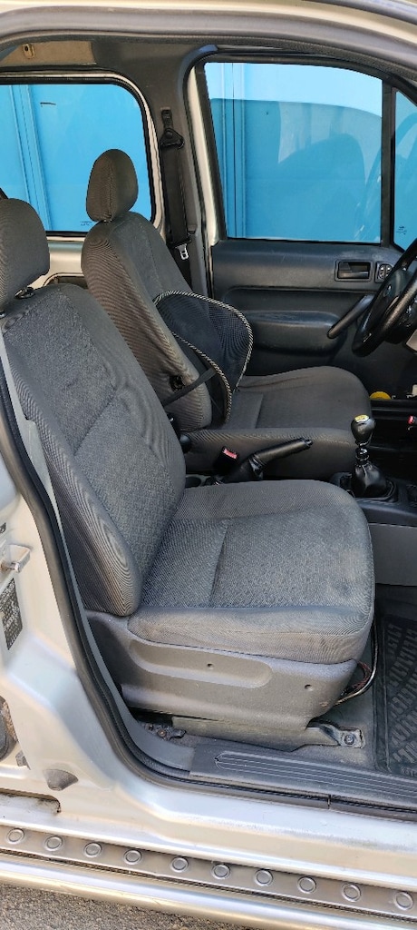 2004 Ford cornet - 4