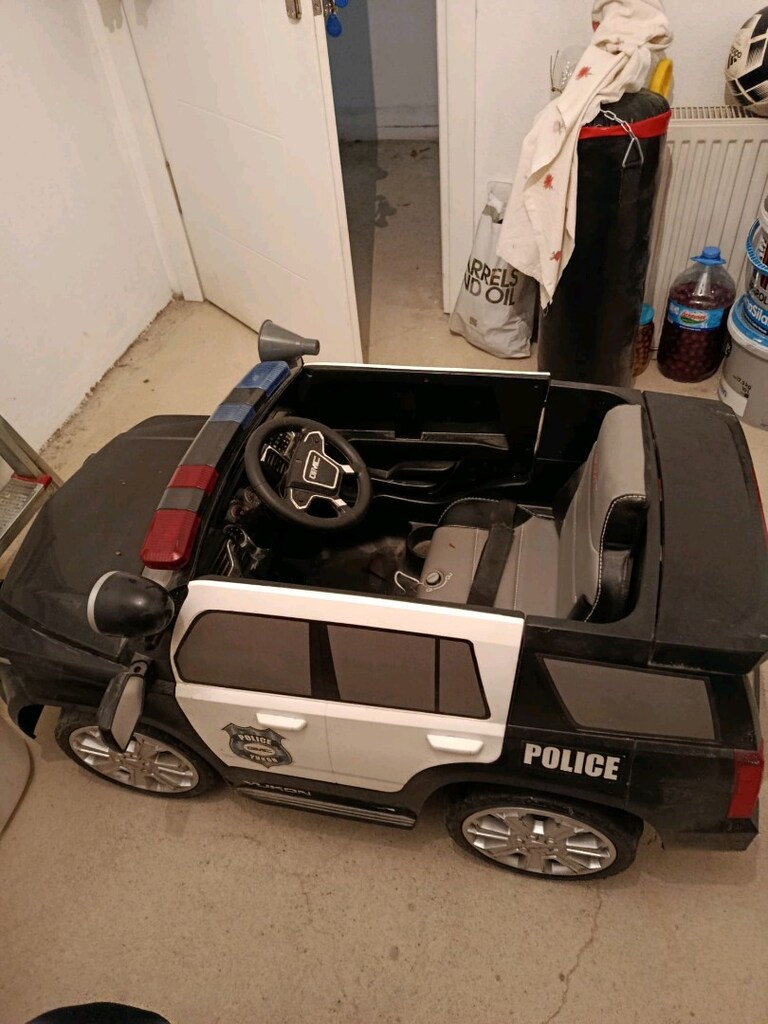 akülü polis arabası - 5
