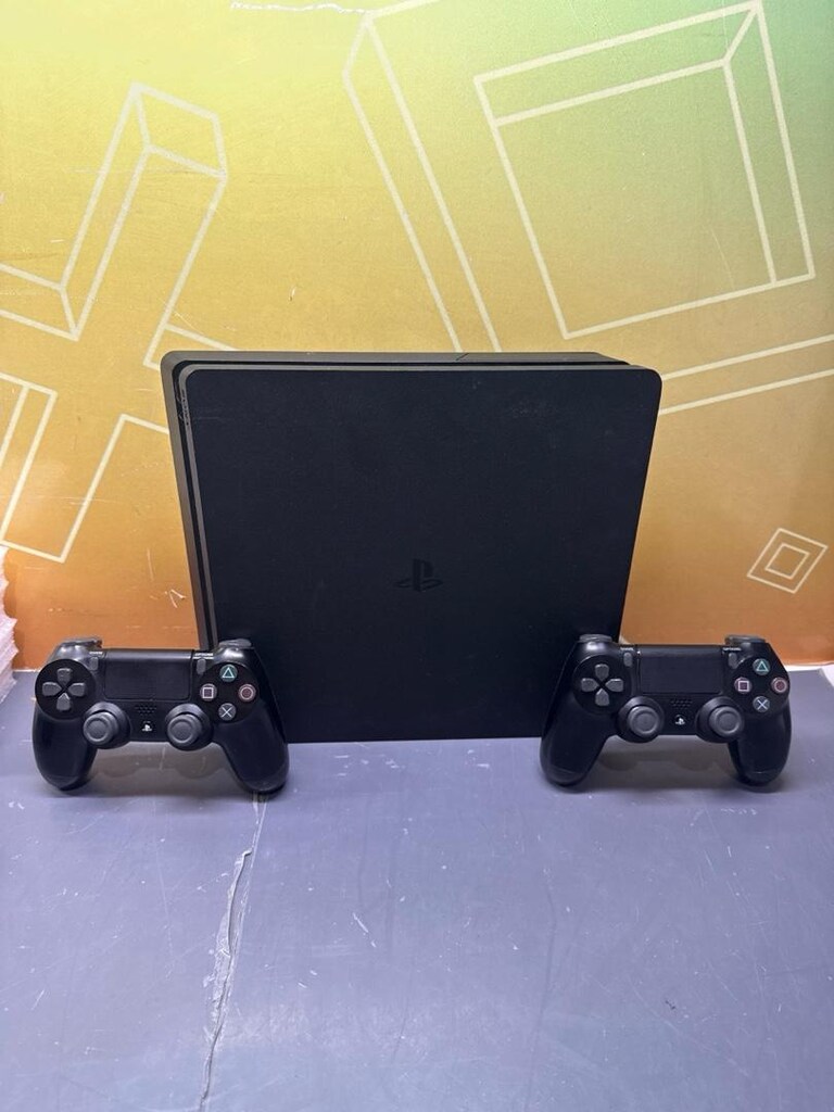 PLAYSTATION 4 SLİM 1 TB + 2 ADET PLAYSTATION 4 DUALSHOCK KOLU - 3