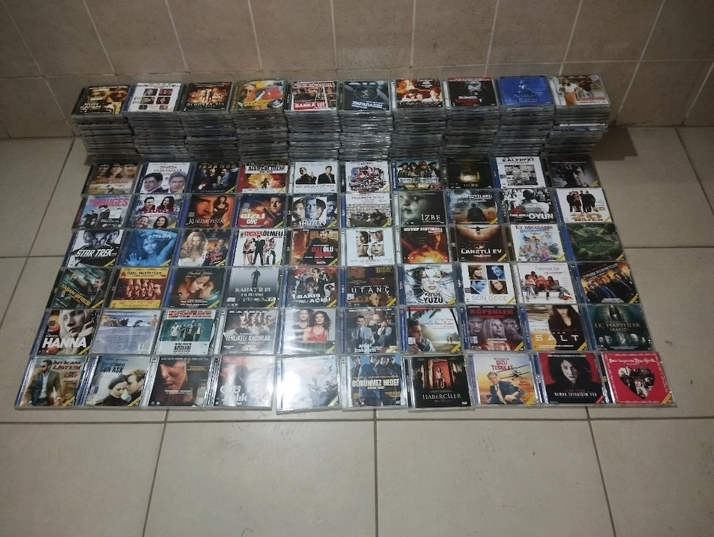 322 adet film cd - 3