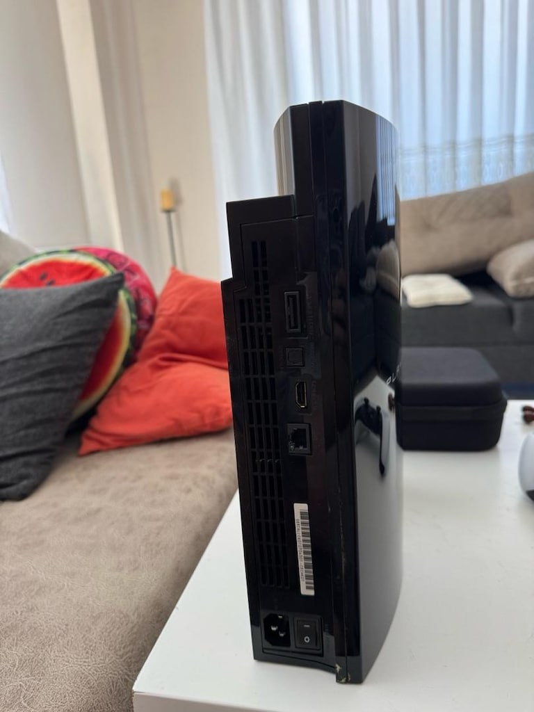 PlayStation 3 Fat Kasa - 2