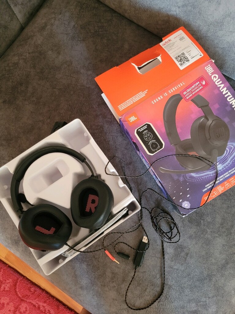 JBL Quantum 300 Siyah 7.1 Surround Oyuncu Kulaklığı - 2