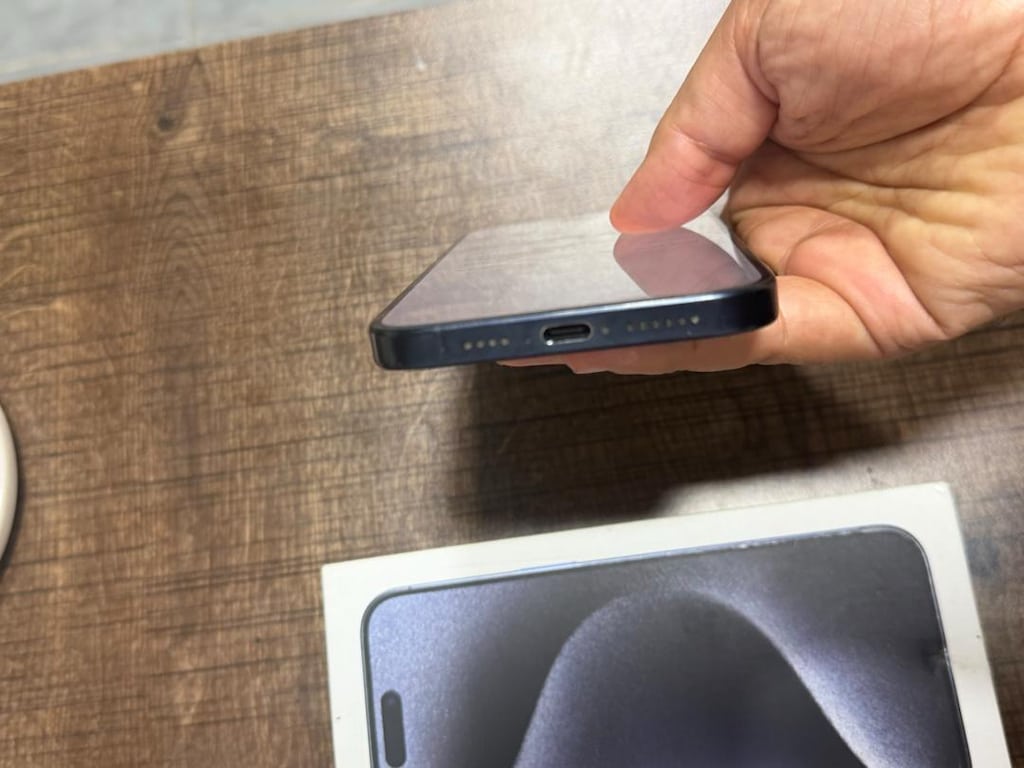 İPHONE 15 PRO MAX 256 GB LACİVERT PİL SAĞLIĞI 89 - 6