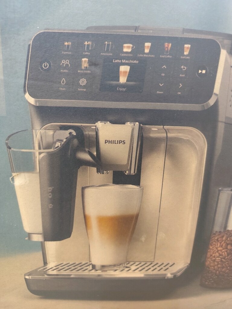 PHILIPS EP5543 ESPRESSO KAHVE MAKİNESİ BEYAZ 20 ÇEŞİT KAHVE SIFIR - 2