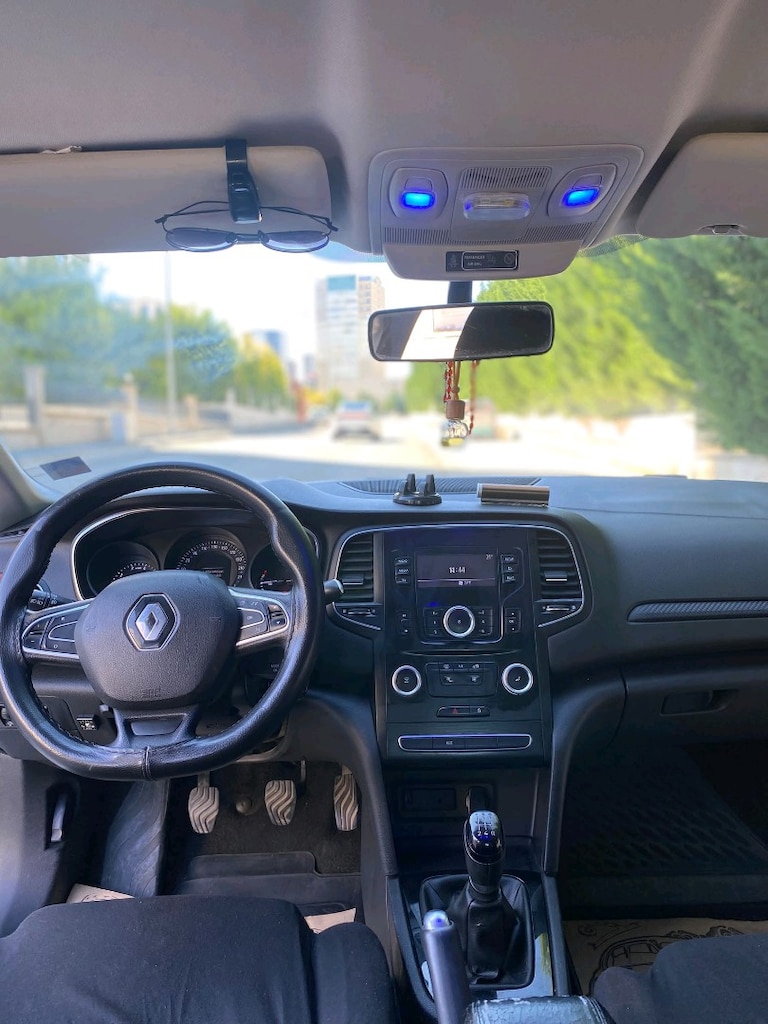 SATILIK DEĞİŞENSİZ BOYASIZ KAYITSIZ 1.6 BEZİN LPG Lİ MEGANE 4 - 6