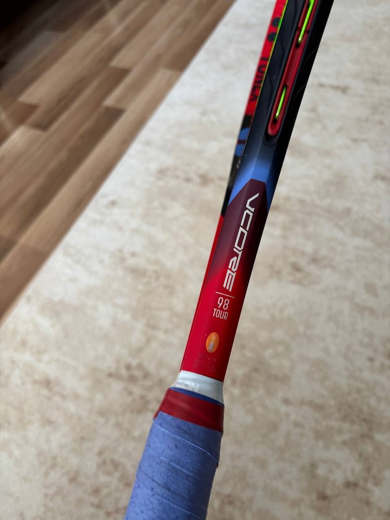 Yonex VCORE 98 Tour – 16x19 – L4 - 3