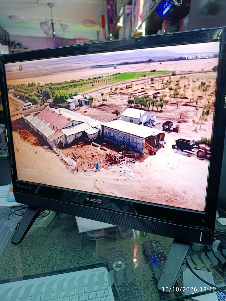 Arçelik 56 ekran LCD TV sağlam çalışır vaziyette sorunsuz Ankara içi d - 4