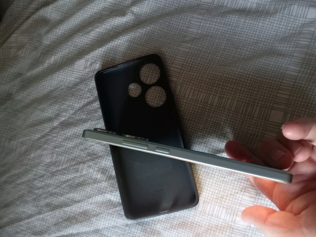 satılık poco f6 - 4