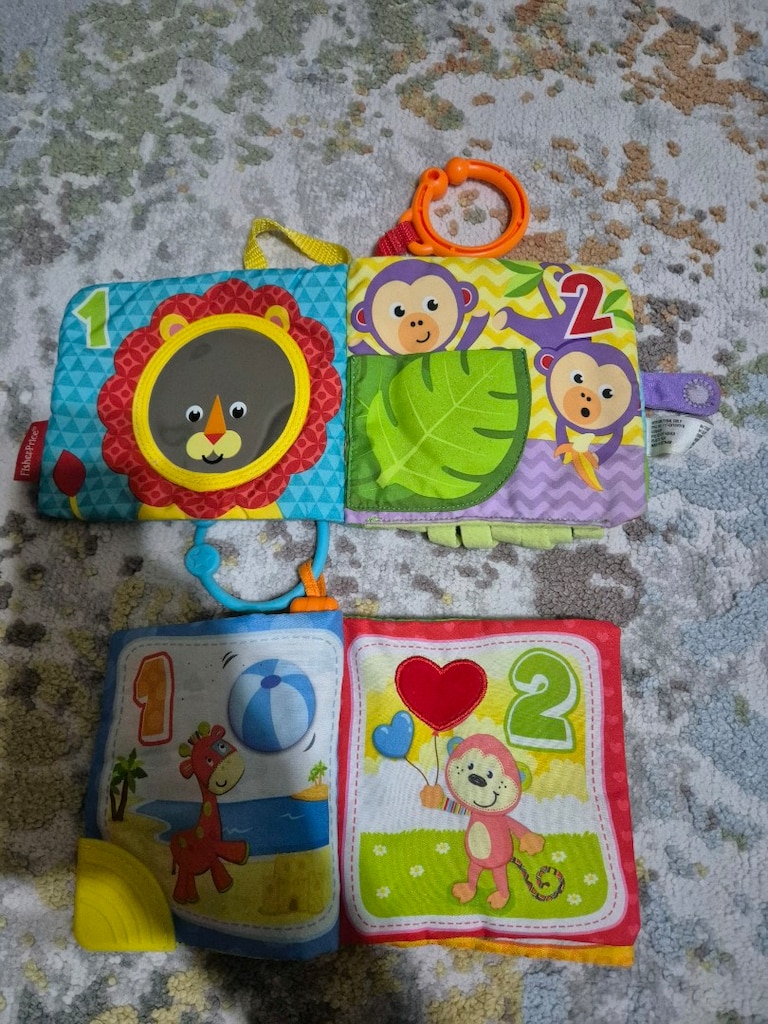 Fisher Price Minik Hayvancıklar Yumuşak Aktivite Kitabı Hışırtılı - 3