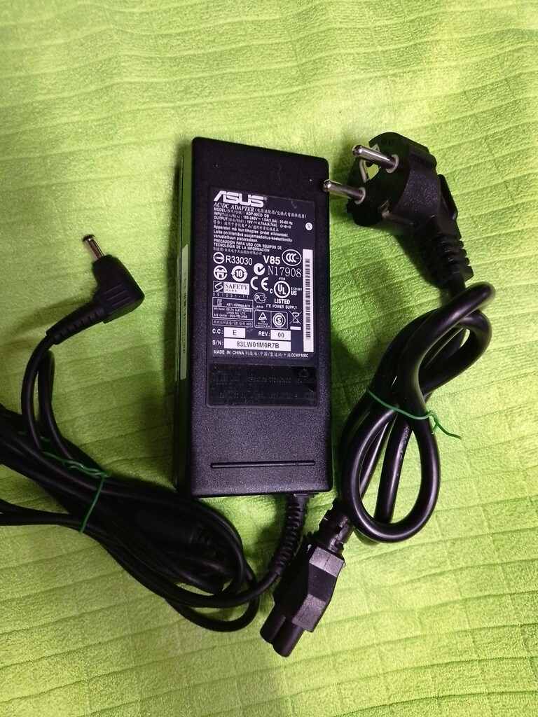 139 19V 4.74A AC-DC ASUS ORJİNAL LAPTOP ADAPTÖRÜ 850 TL.139 - 2