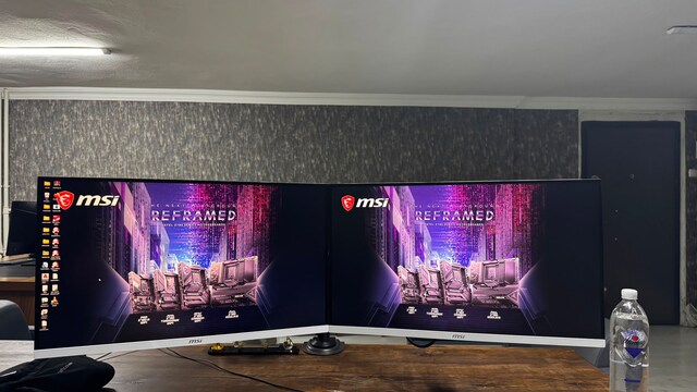 4K VE 2K MONİTÖR STANDIYLA BİRLİKTE