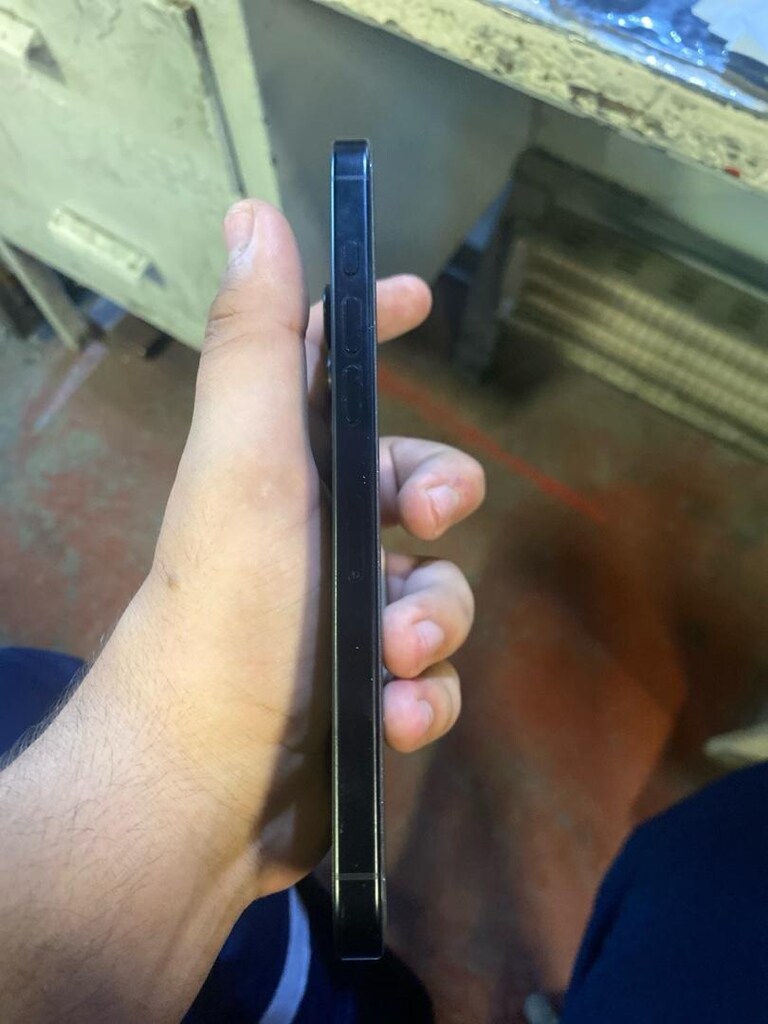 İPHONE 16 pro max temiz yd - 4