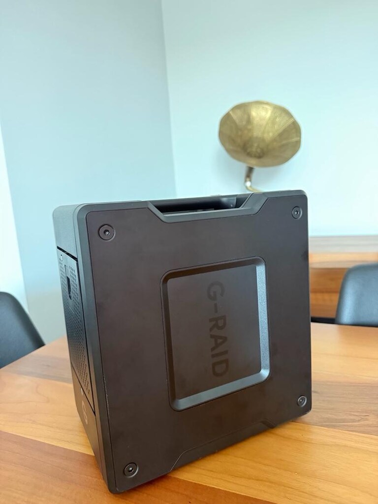 Sandisk Professional G-Raid Shuttle 48TB - 2