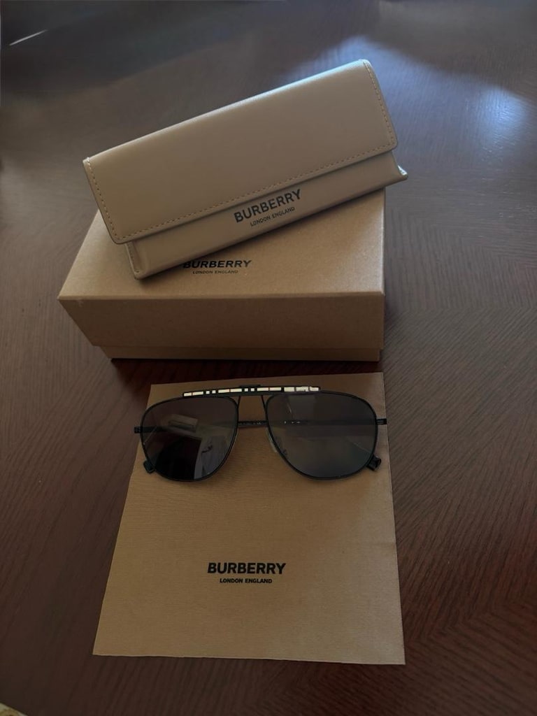 Burberry güneş gözlüğü