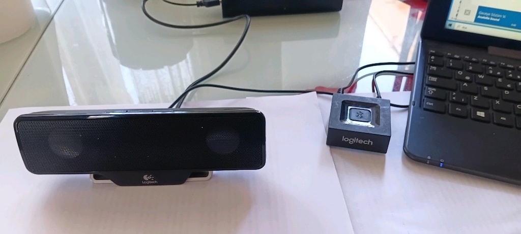 Logitech Bluetooth adaptör - 4