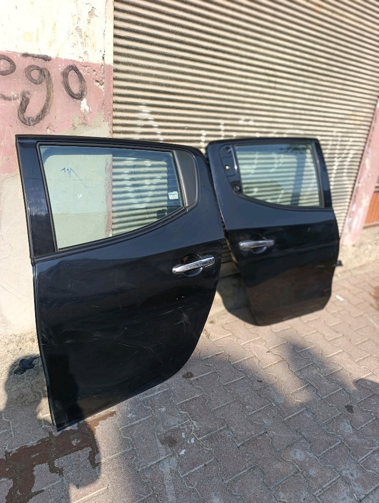 MİTSUBİSHİ L200 ORİJİNAL ARKA SAĞ SOL DOLU KAPILARI 2015-2020 - 4