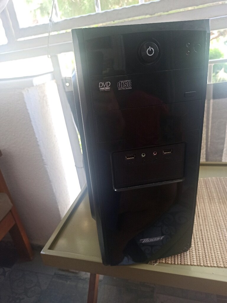 Ryzen5 1600 / 16GB / RX550 - 2