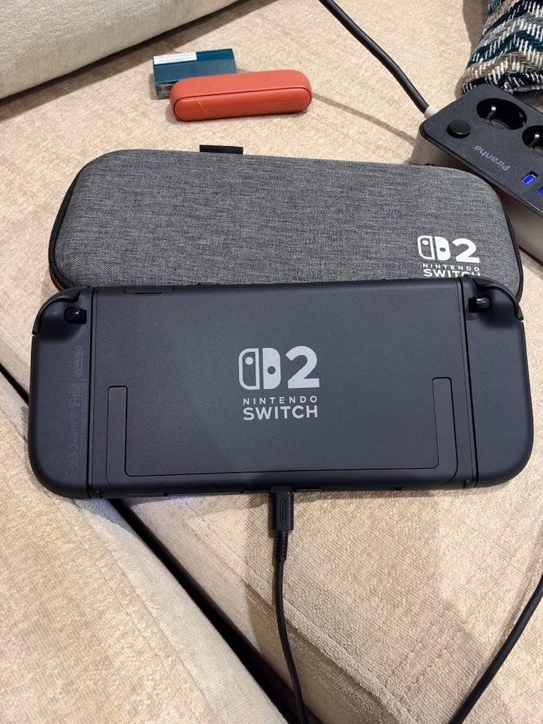 Nintendo switch 2 takaslık - 4