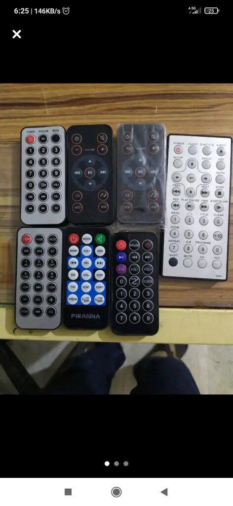 Çeşitli oto teyp kumandaları
Tanesi 80 tl
Büyük olan satıldı - 2