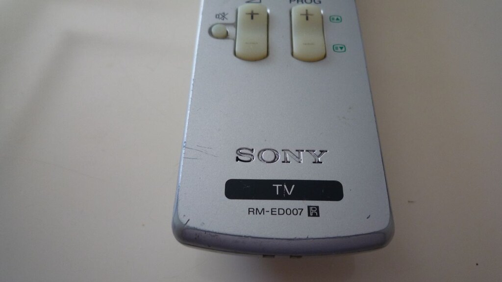Sony LCD TV Kumandası - RM-ED007 - 2