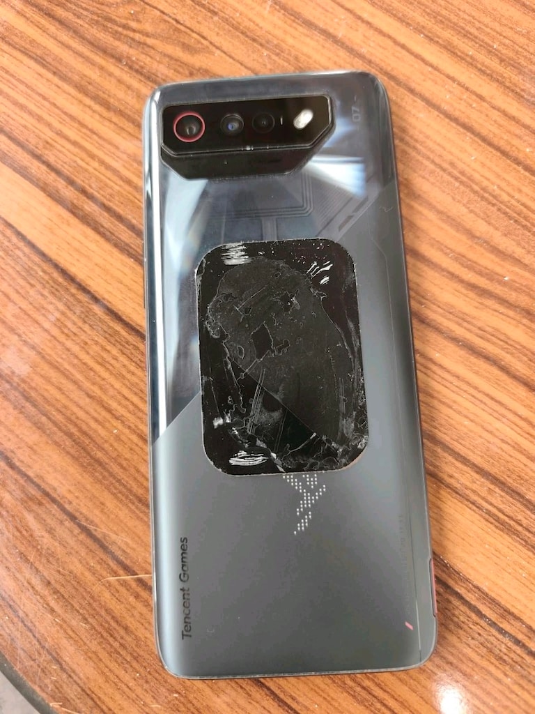 Asus rog phone 7 - 3