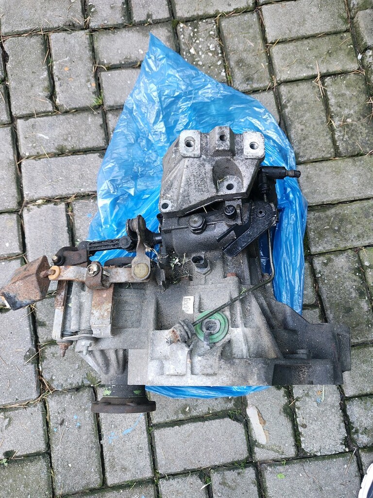 VW Golf 4 Şanzıman - 2