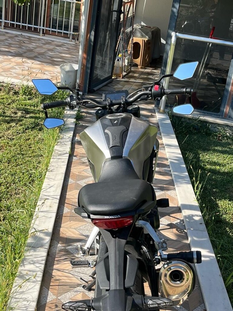 6.000 km'de temiz, kazasız Honda CB250R, ekstralı ve bakımlı. - 7