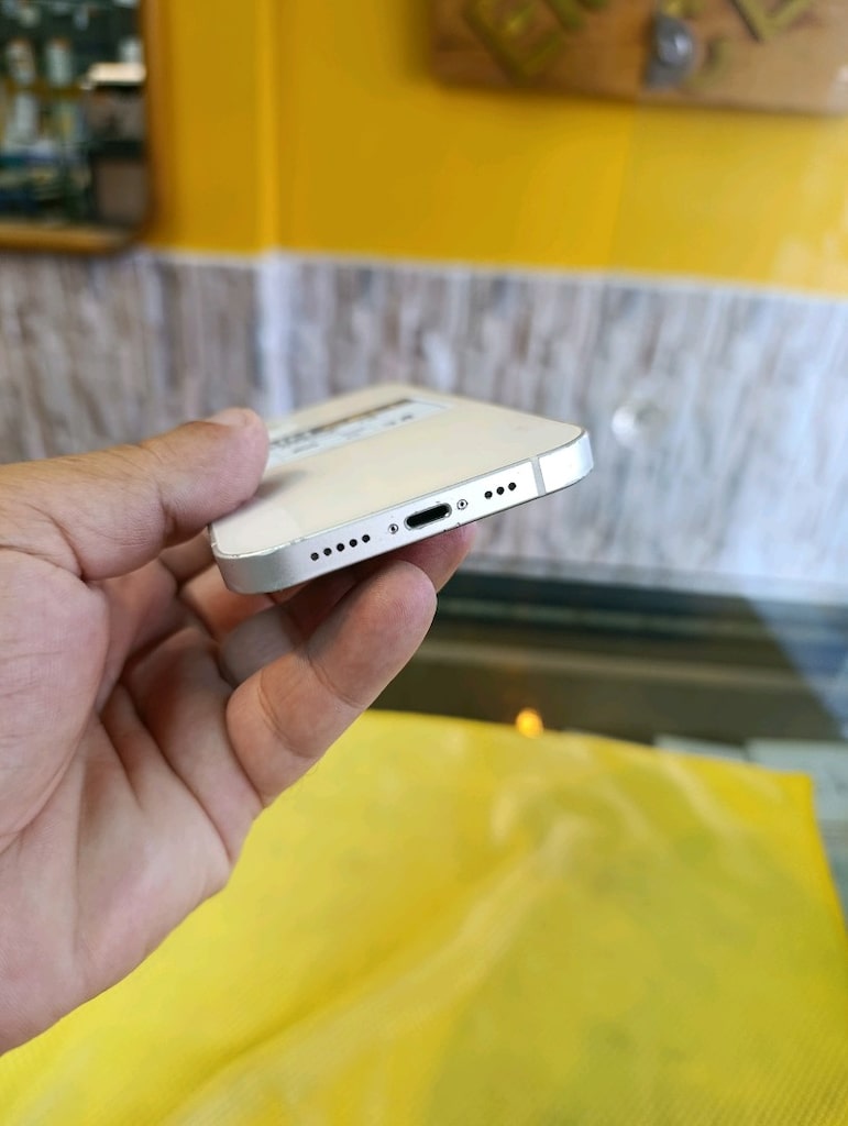 iPhone 12 YD - 2