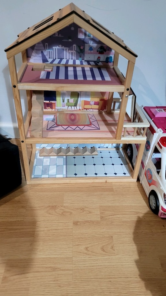 Barbie evi ve Barbie Ambulansı - 3